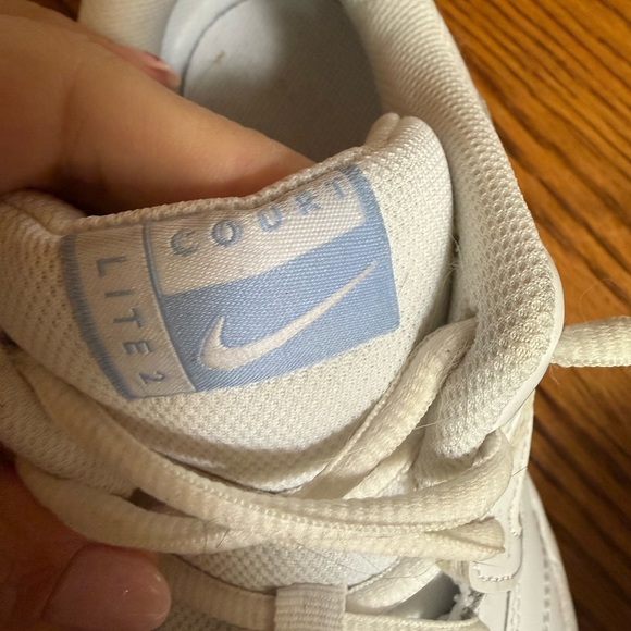White Nikes with Blue Swoosh - Picture 4 of 6